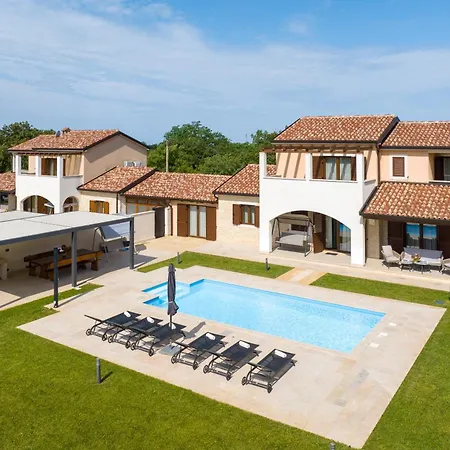 Genia Ii Villa Porec