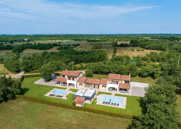 Villa Genia Ii