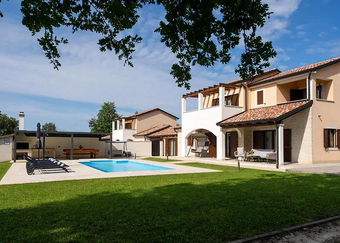 Genia Ii Villa